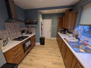 Kitchen- click for photo gallery